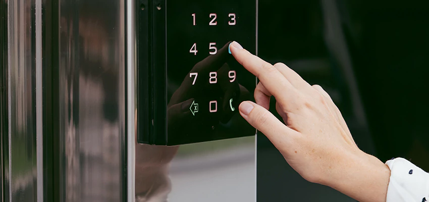 Property Management Locksmith For Lock Installation in Boca Raton, FL