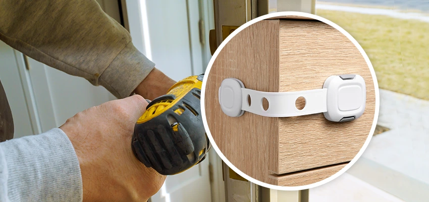 Childproof Sliding Door Locks in Boca Raton, FL